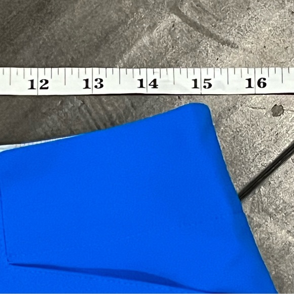 Nike Golf Dri-Fit Vibrant Blue Skorts - Size 8 - Picture 10 of 15